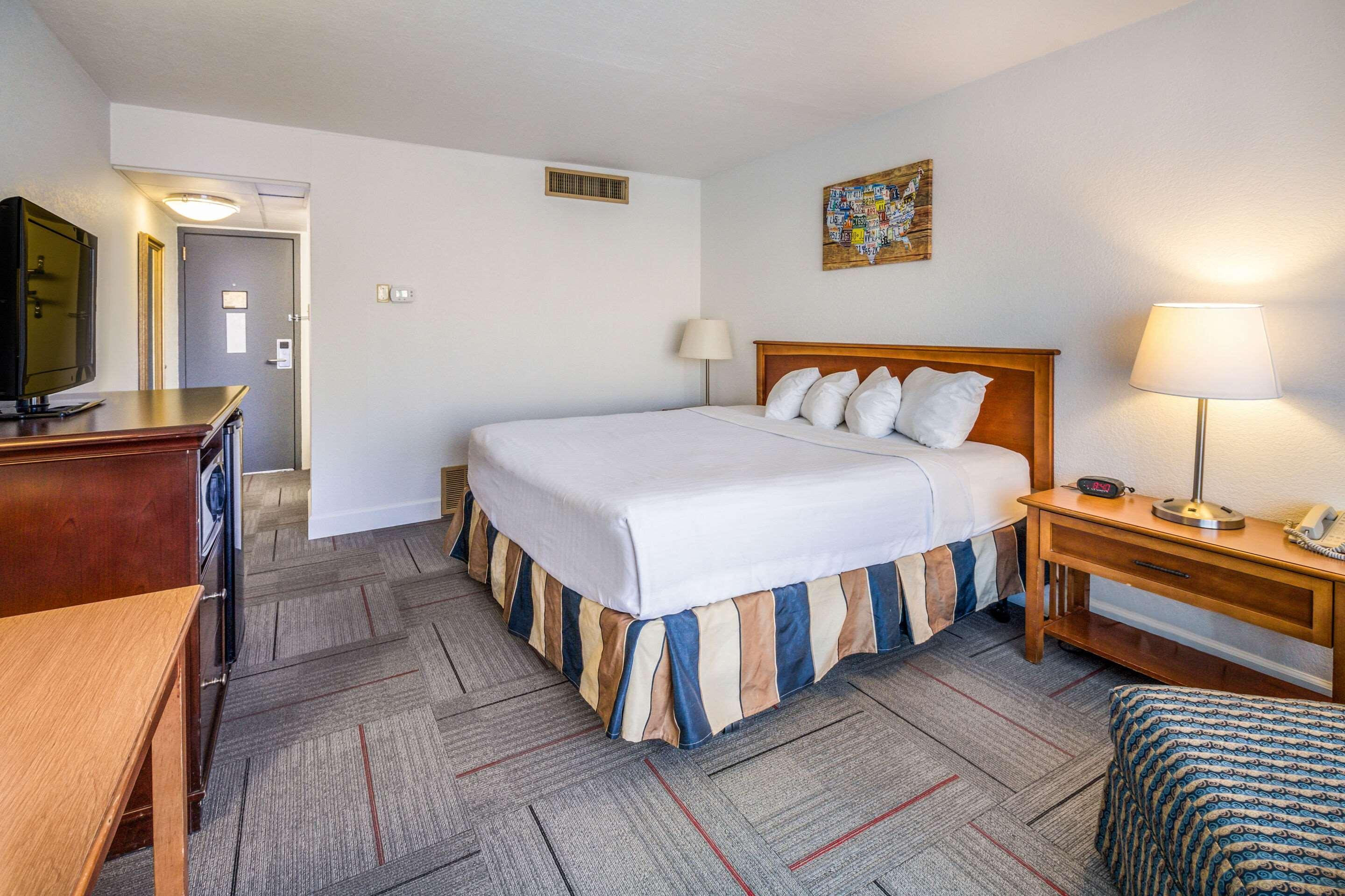 Econo Lodge Casper Buitenkant foto
